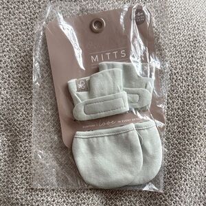 Organic Cotton Baby Mitts - Gray